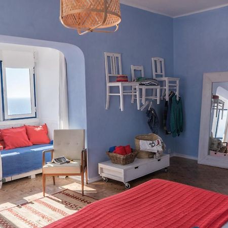 Хостел Chill In Ericeira Surf House Экстерьер фото
