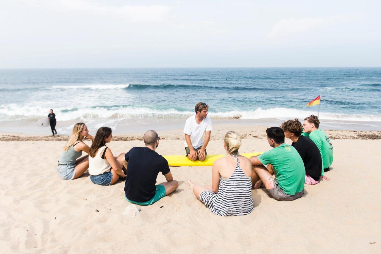Хостел Chill In Ericeira Surf House Экстерьер фото