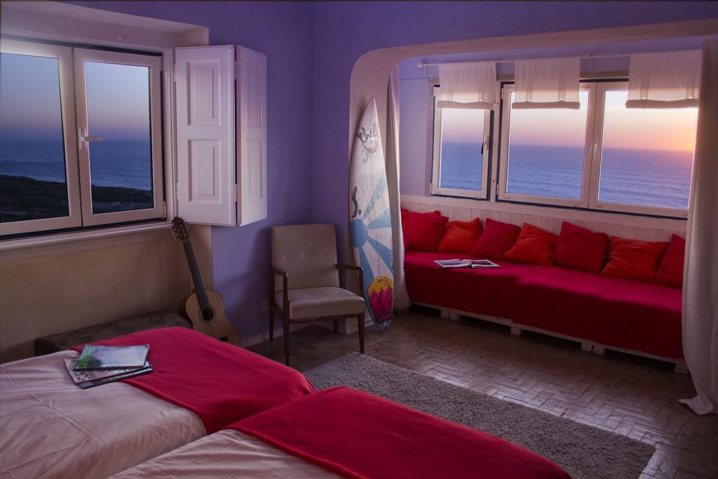 Хостел Chill In Ericeira Surf House Номер фото
