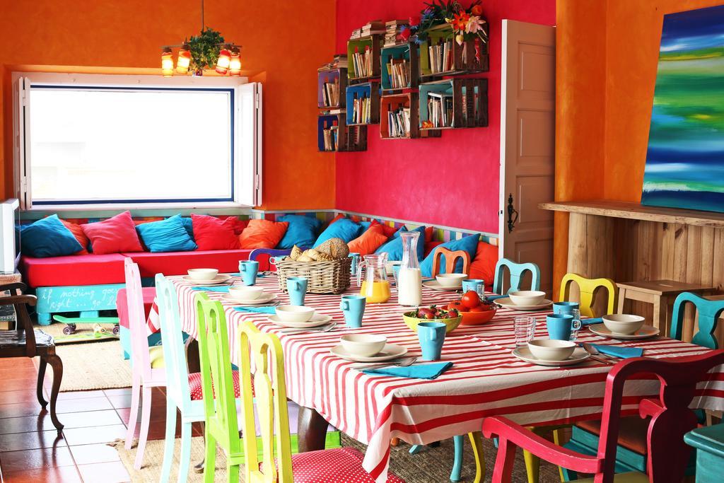 Хостел Chill In Ericeira Surf House Экстерьер фото