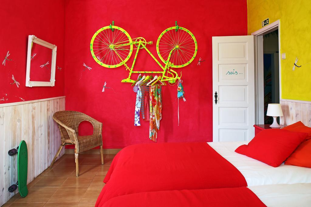 Хостел Chill In Ericeira Surf House Номер фото