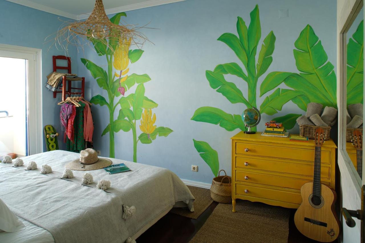 Хостел Chill In Ericeira Surf House Экстерьер фото