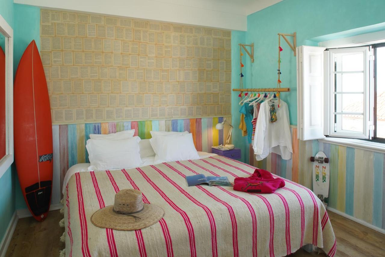 Хостел Chill In Ericeira Surf House Экстерьер фото