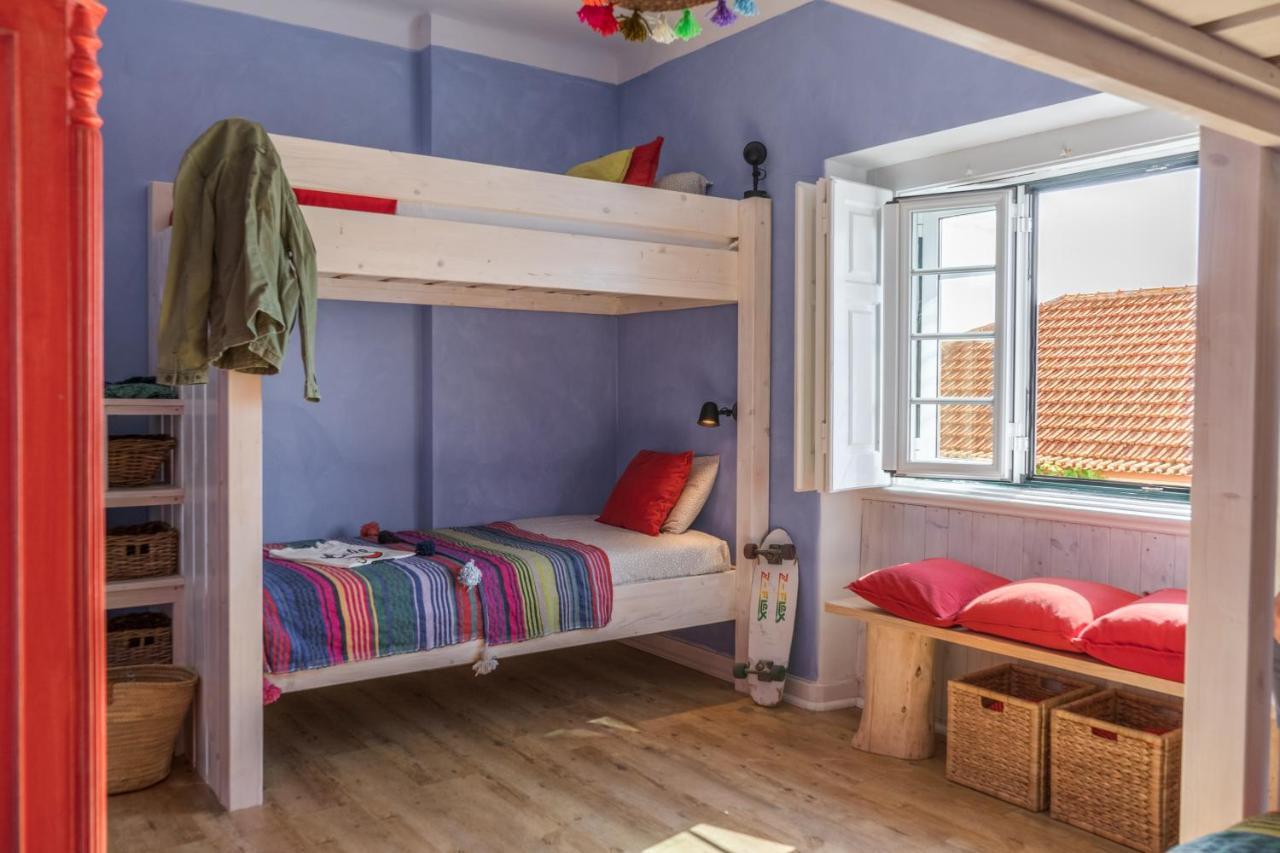 Хостел Chill In Ericeira Surf House Экстерьер фото