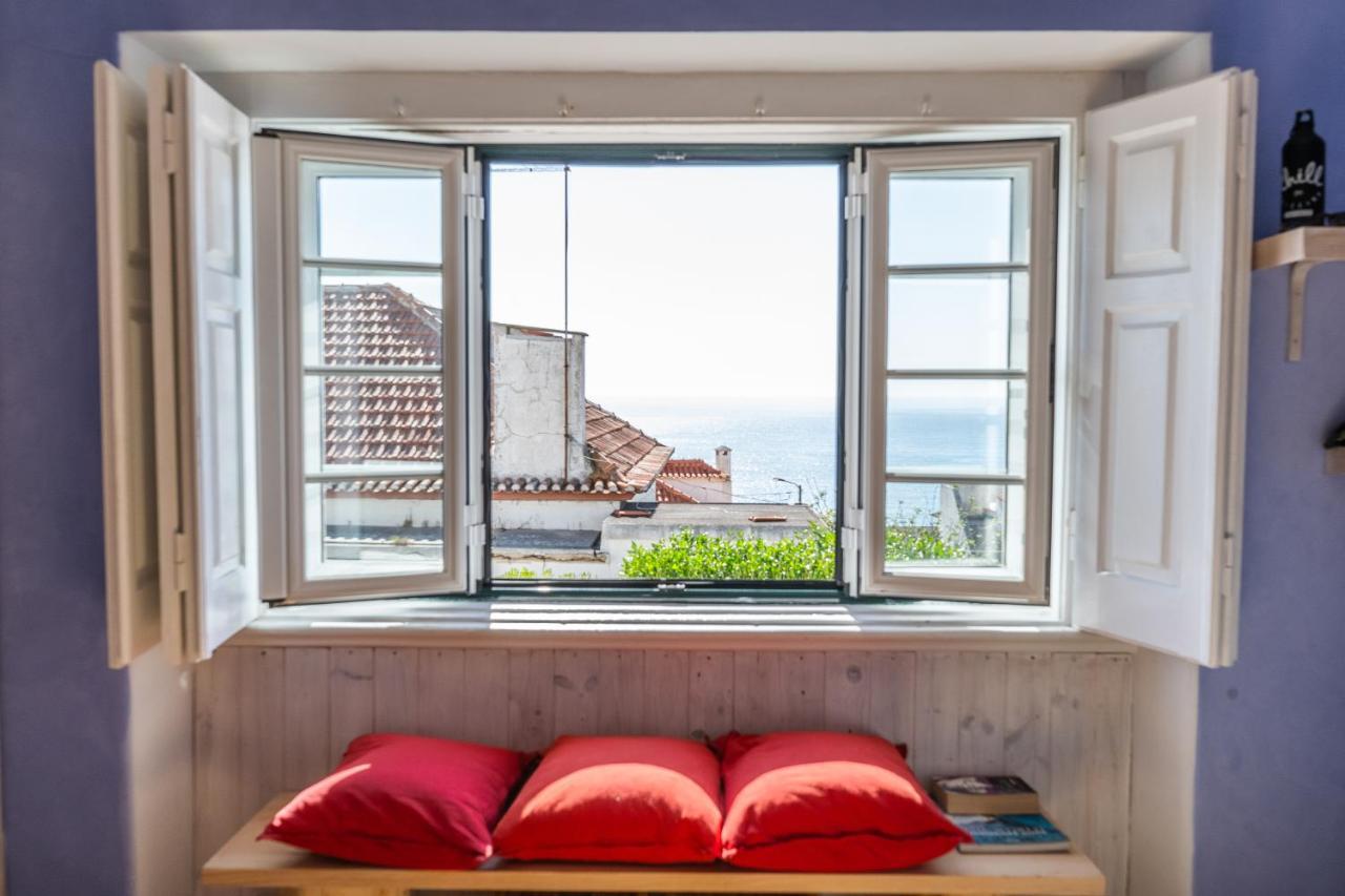 Хостел Chill In Ericeira Surf House Экстерьер фото